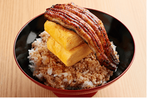 DEKAうな玉丼 1,900円(税込)
