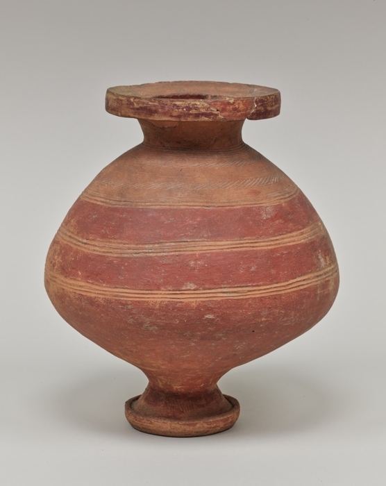 重要文化財 台付壺 弥生時代(後期)・1~3世紀 愛知県名古屋市 高蔵貝塚出土 徳川頼貞氏寄贈 東京国立博物館蔵