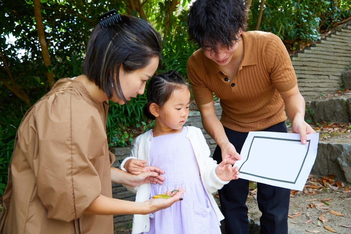 ▲大自然の材料を集めるところから楽しもう！