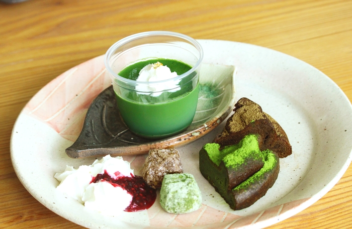 宇治茶プリン&ケーキプレート