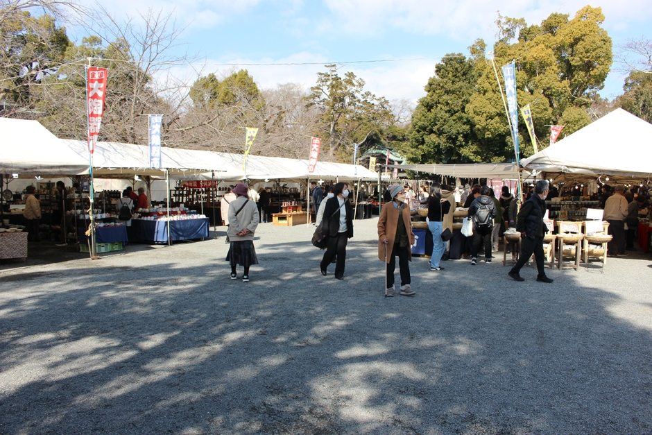 会場は雨天時でも開催