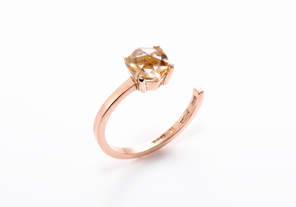 イエロー（イエロークオーツ）