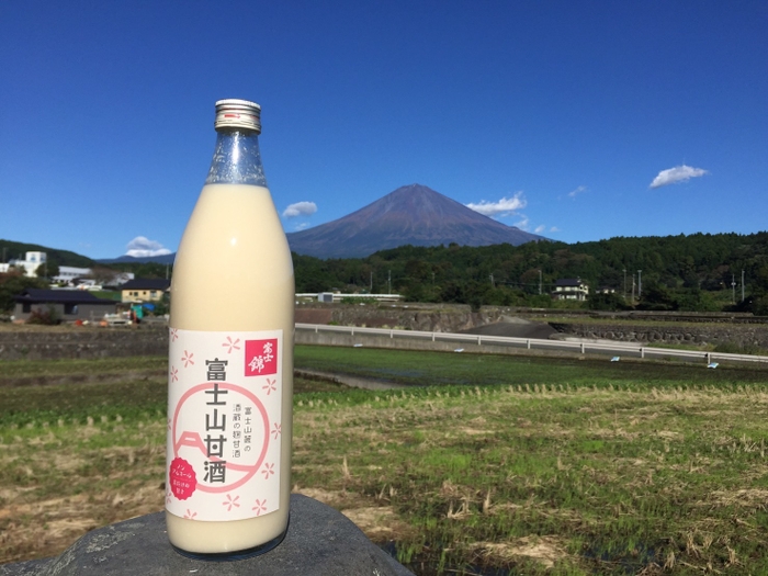 富士山甘酒と富士山