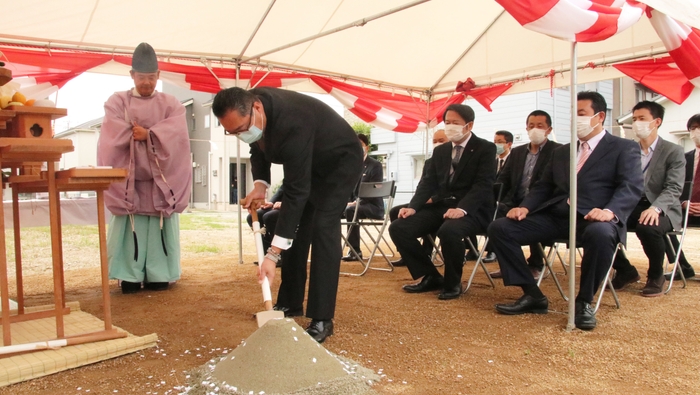 久商株式会社 代表取締役社長:藤本 孝氏