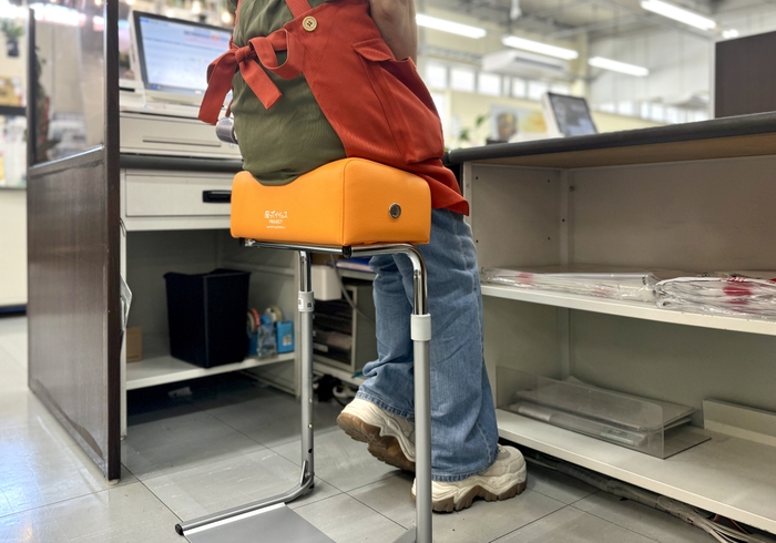 座ってイイッス レジ内使用例