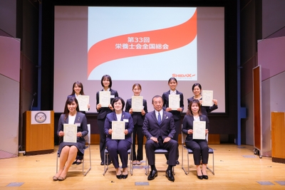 2023年度、3専門部会(スポーツ栄養部会、高齢者食部会、健康サポート部会)の社内認定制度取得者