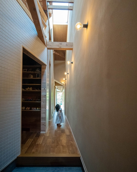 タイル（壁）：「クラール」BK-50-00