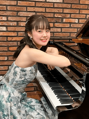 市原茜氏