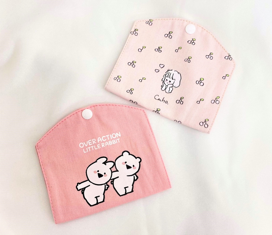 すこぶる動くウサギ/Caho コラボマスクケース