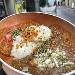 【生涯無料】間借りカレー「店名募集中」が神田にオープン/名付け親を募集致します。