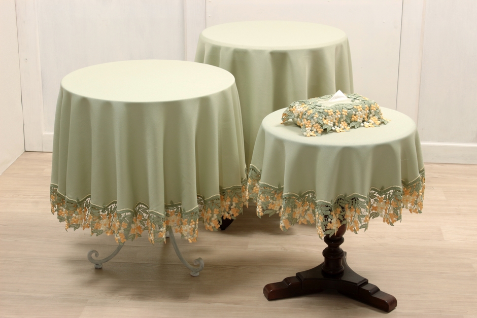 円形クロスは100cm・150cm・180cmの3サイズ