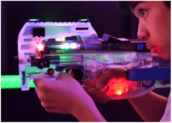 ハイスペック光線銃でシューティング!