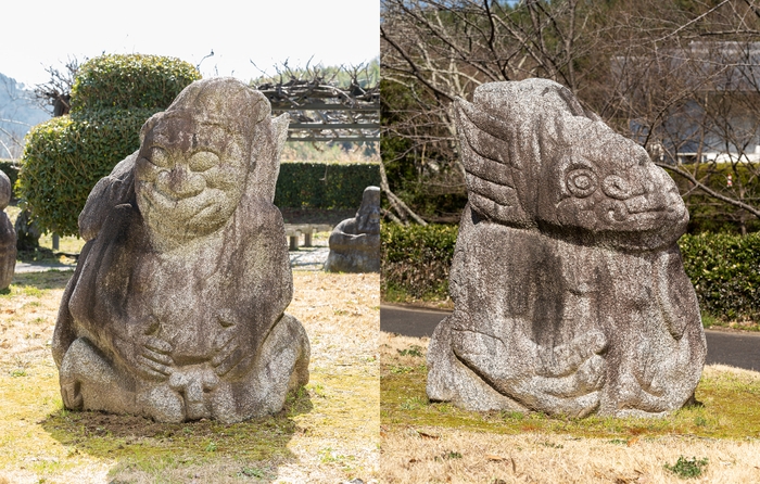 写真2　猿石（男）の表面（左）と裏面（右）