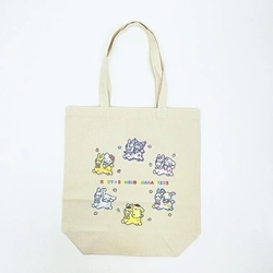 ロディに乗ったキティたちが可愛い！選べるカラーのシンプルなコラボトートバッグ