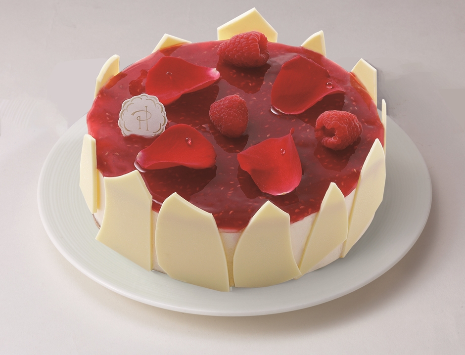 ＜ピエール・エルメ・パリ＞チーズケーキ イスパハン