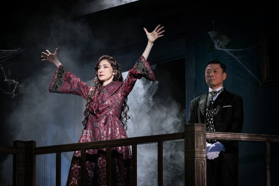 M&Oplaysプロデュース「鎌塚氏、震えあがる」©宮川舞子