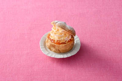 【とみたメロンハウス】「ふらのメロンシュークリーム」