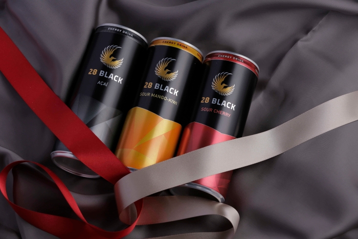 28 BLACK