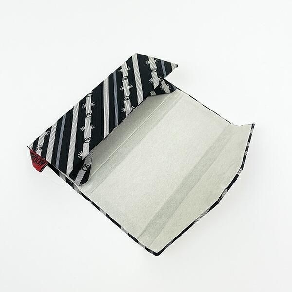 ムーミンのメガネケース