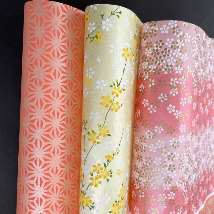 【かおりふみ】の美しい手染め友禅和紙/赤系