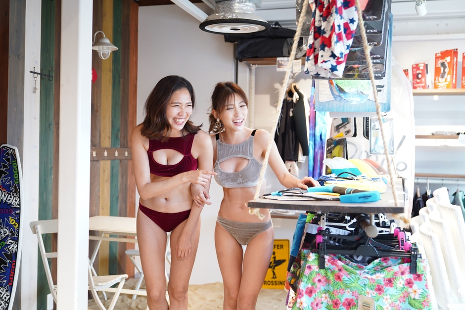 新作水着イメージ_10