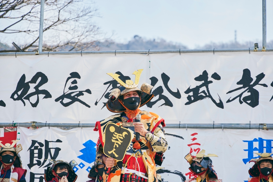 ネイソンさんインタビューの様子