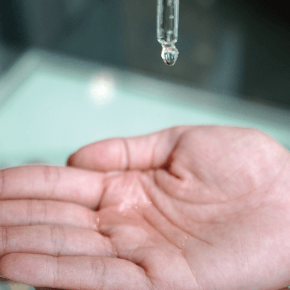 1滴でバラに包まれたように