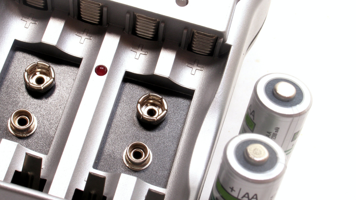 バッテリーチャージャー市場は年平均成長率(CAGR)6.32%で成長する見込み