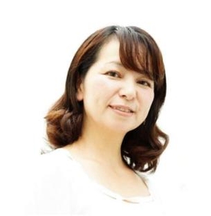 白石 葉子 氏