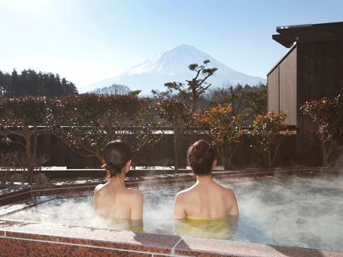 富士山を望む「パノラマ風呂」