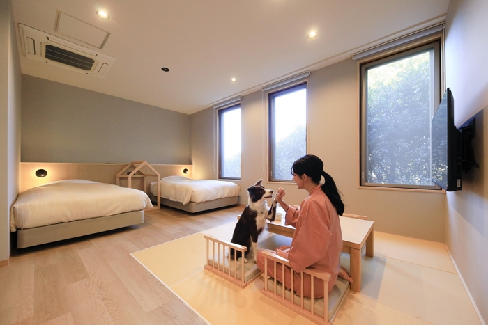 露天風呂やドッグラン付きのお部屋からスタンダードな洋室まで全4タイプ計15室の<客室>