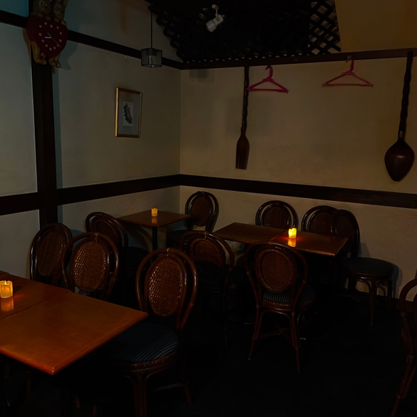 テーブル席ございます