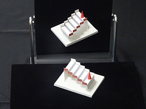 Title: 3D Schroder Staircase(Kokichi Sugihara)