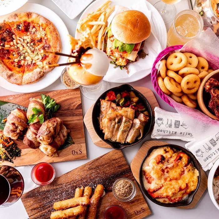 通常時のフード&ドリンクも利用可能