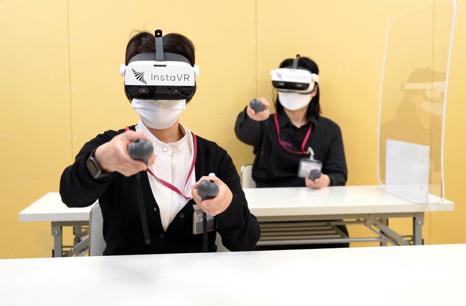 従業員のVR利用の様子(1)