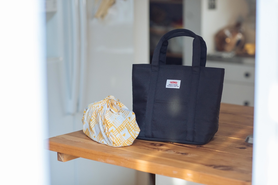 『サーモス 保冷ランチバッグ(REW-007)』<イメージ>