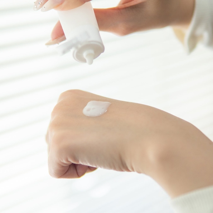 ※写真はサンプル用のボトルです。