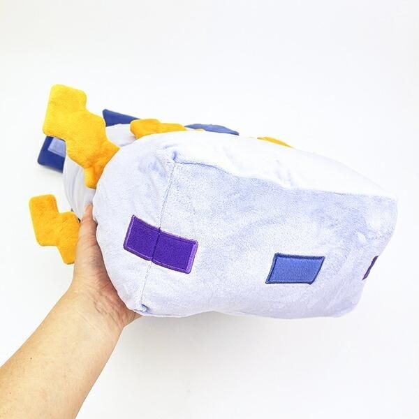 ウーパールーパーのぬいぐるみ