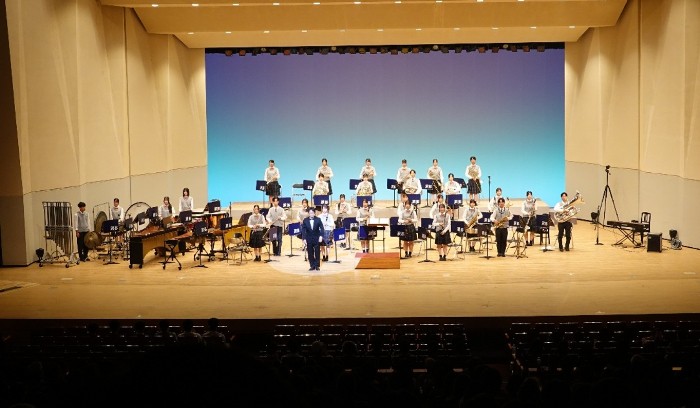 近大附属福岡高校「第42回吹奏楽部定期演奏会」を開催 マーチングからポップスまで多彩な3部構成のステージを披露