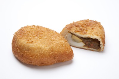 人気No.3 ビッグエッグカレーパン