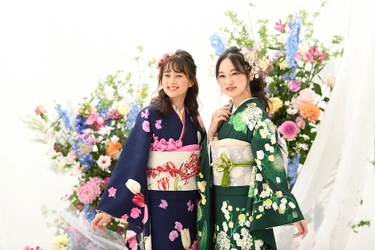 京都豊匠のレンタル振袖に「花屋さんのお花柄」を提供 ～人生の大切な節目を、8種類の四季の花でお祝い～ スタジオアリスの成人式振袖レンタル＆前撮りサービス 「ふりホ」にて予約受注が開始されました。