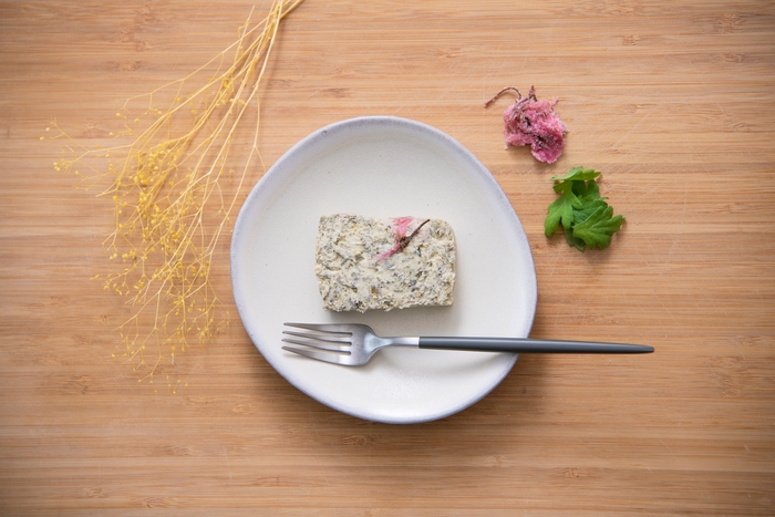 旅するチーズケーキ・よもぎ×桜の花